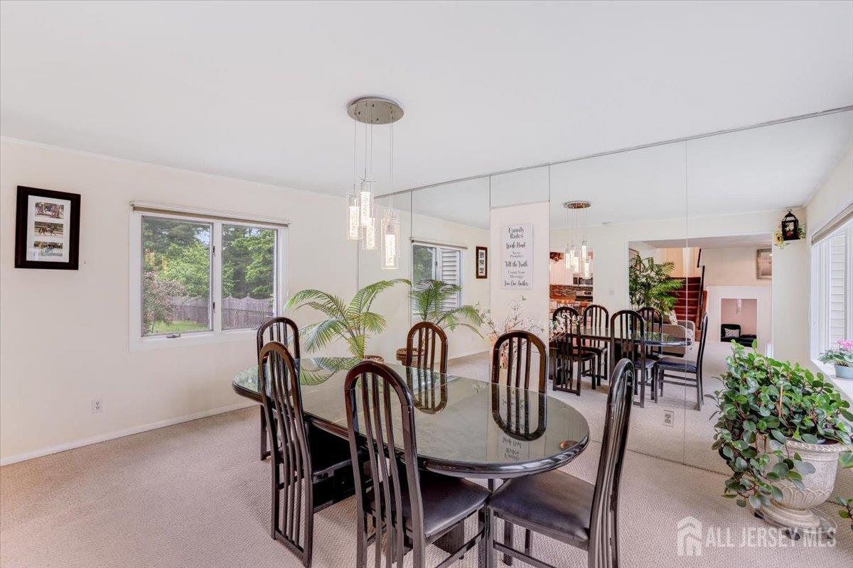 61 Rocky Brook Road, East Windsor, New Jersey image 8