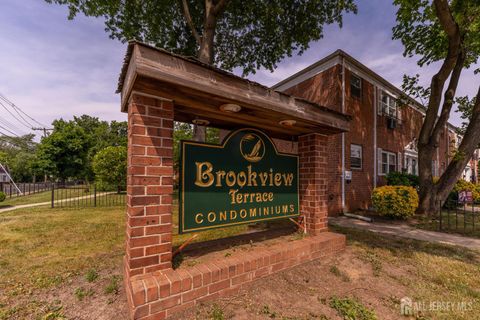 Condo For Sale - 289 Main Street #14M<br/> Spotswood, NJ 08884