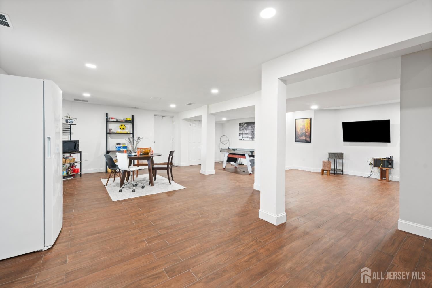 Montgomery, New Jersey, 08502, United States, 5 Bedrooms Bedrooms, ,4 BathroomsBathrooms,Residential,Active,2045807