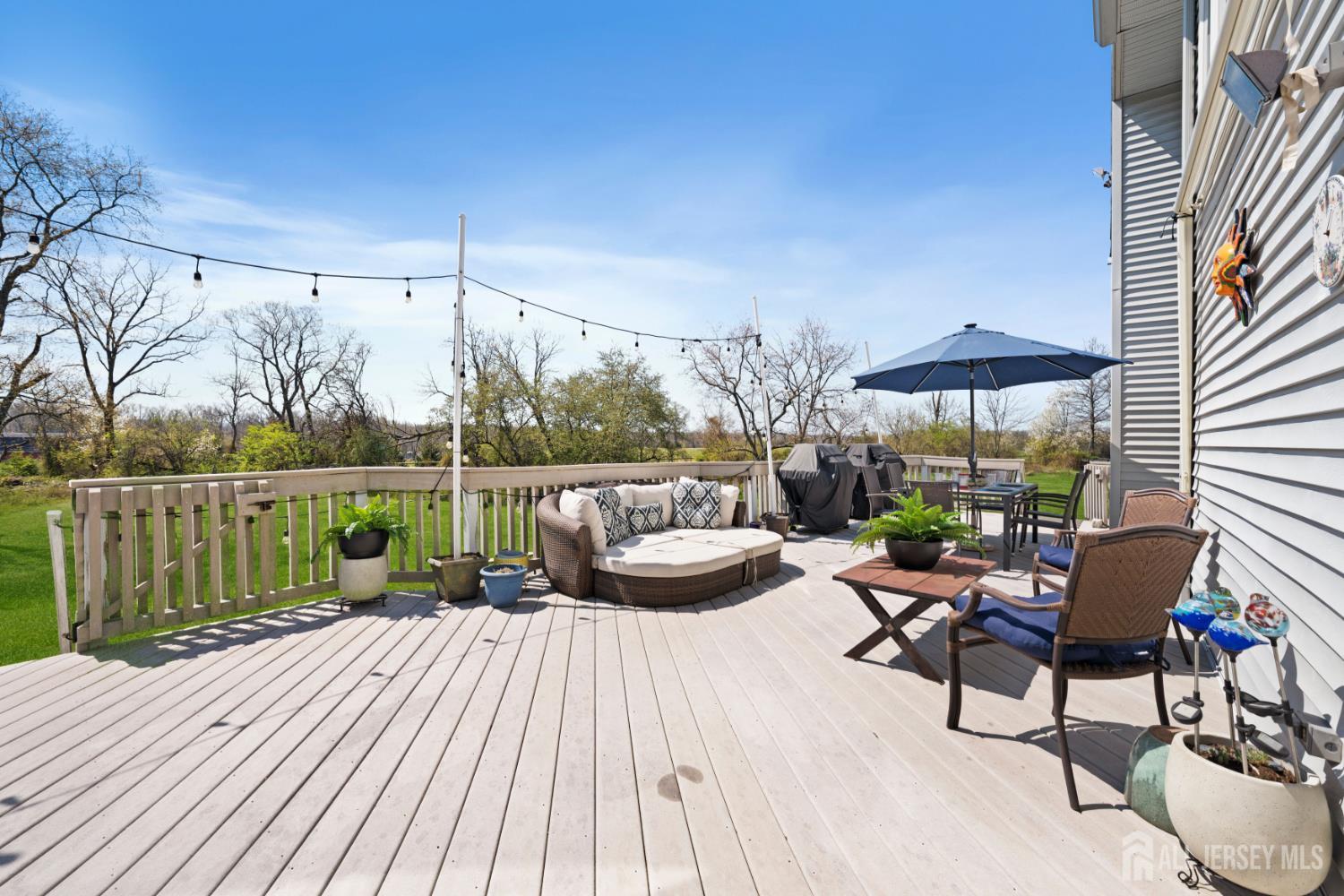 Montgomery, New Jersey, 08502, United States, 5 Bedrooms Bedrooms, ,4 BathroomsBathrooms,Residential,Active,2045807