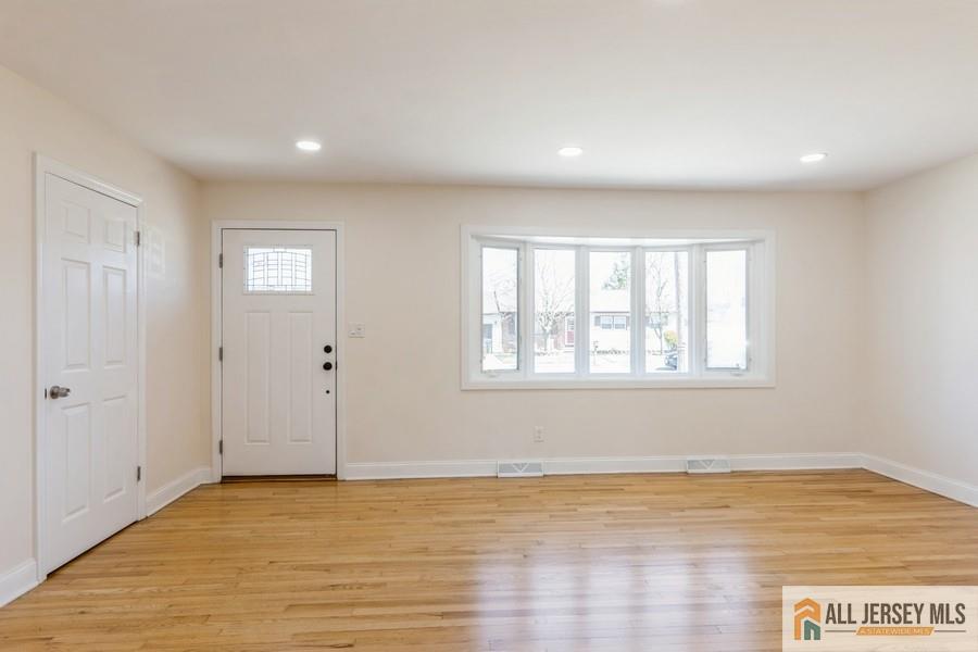 35 Shirley Boulevard, Old Bridge, New Jersey image 3