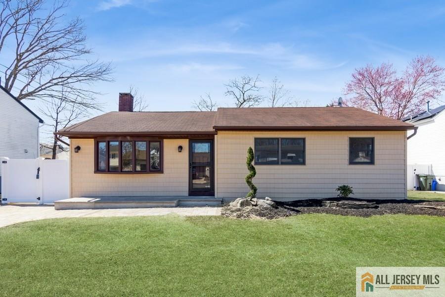 35 Shirley Boulevard, Old Bridge, New Jersey image 1