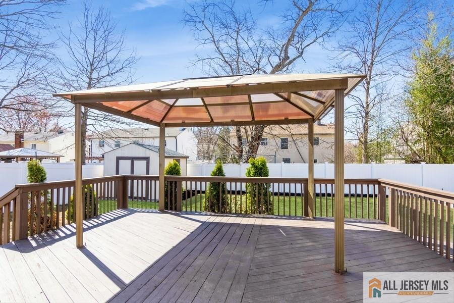 35 Shirley Boulevard, Old Bridge, New Jersey image 20