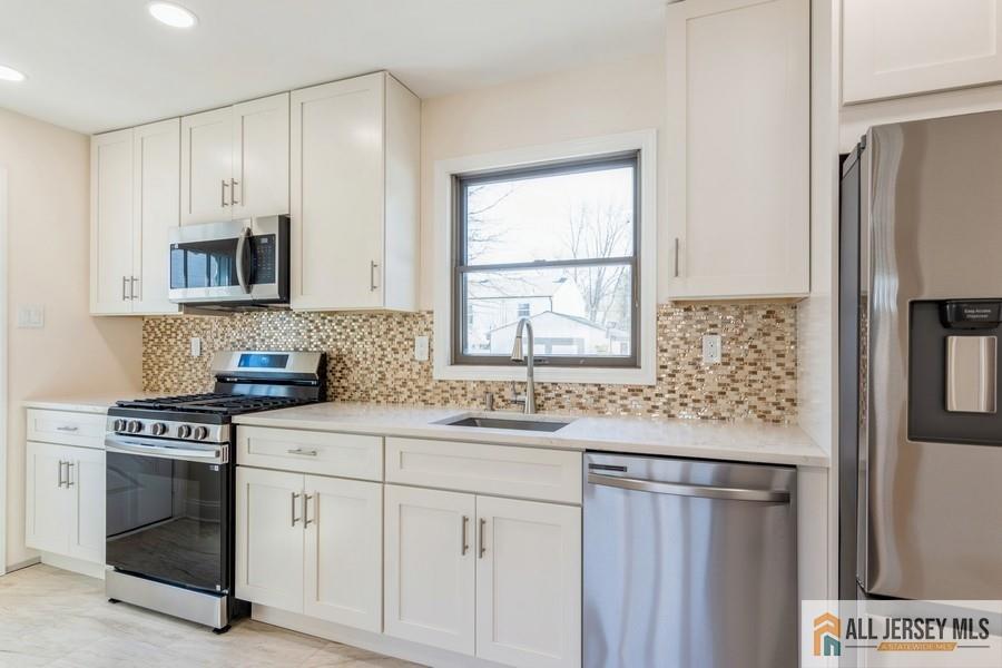 35 Shirley Boulevard, Old Bridge, New Jersey image 7