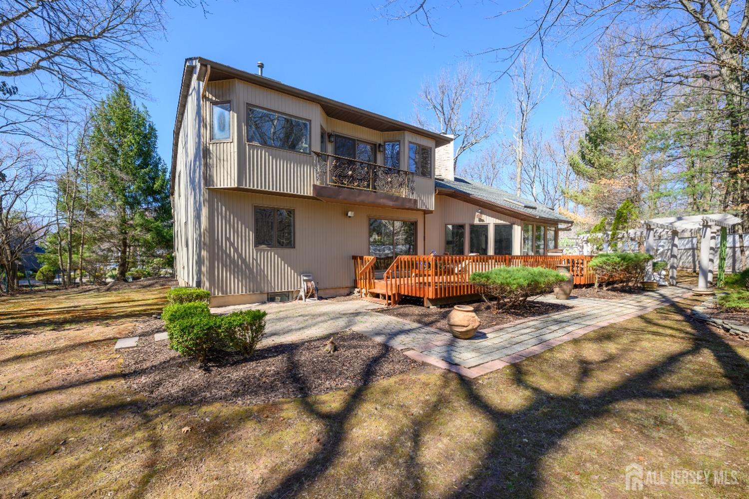 17 Gallo Way, Edison, New Jersey image 4