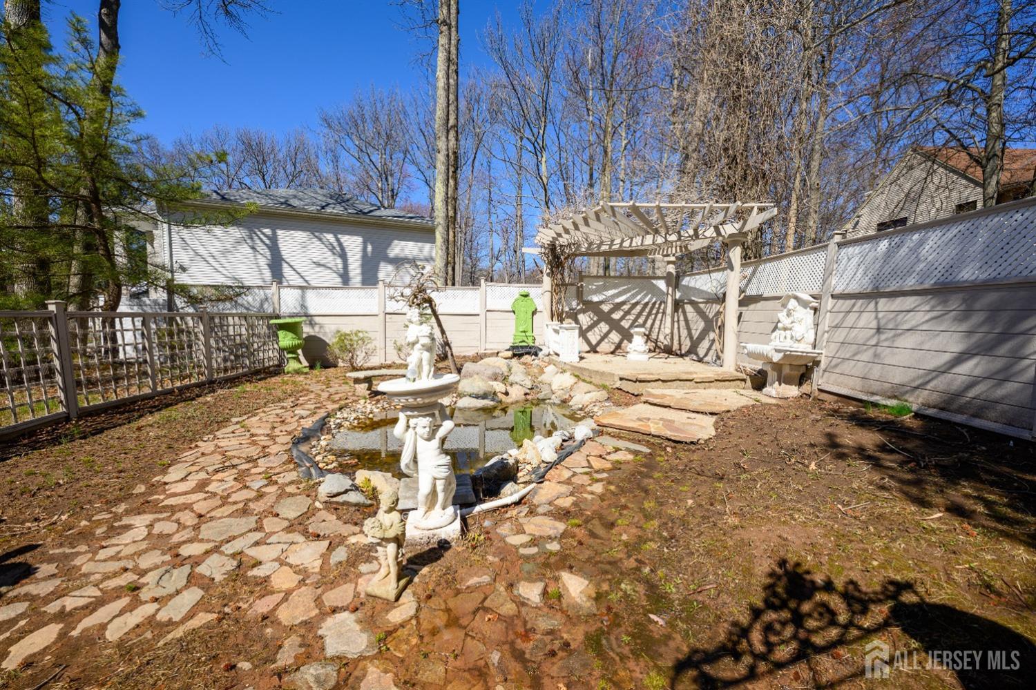 17 Gallo Way, Edison, New Jersey image 6