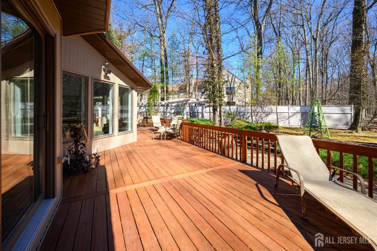 17 Gallo Way, Edison, New Jersey image 8