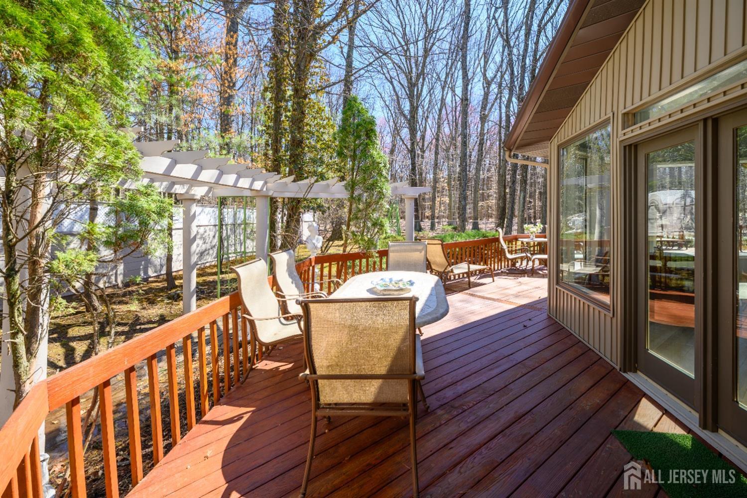 17 Gallo Way, Edison, New Jersey image 10