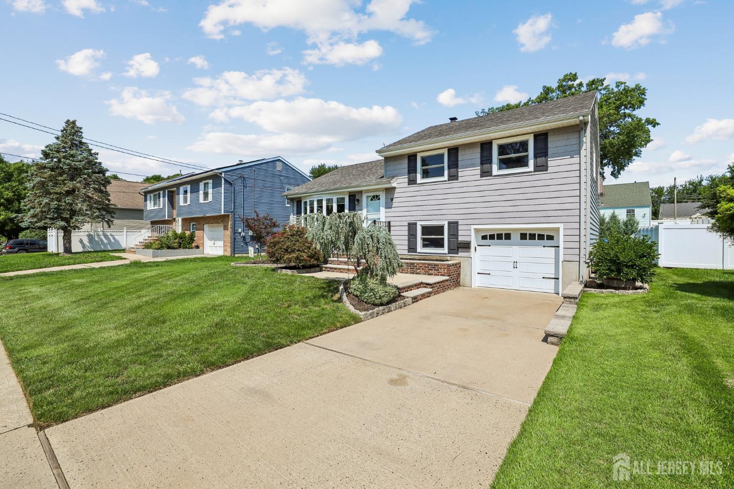 9 Michael Avenue