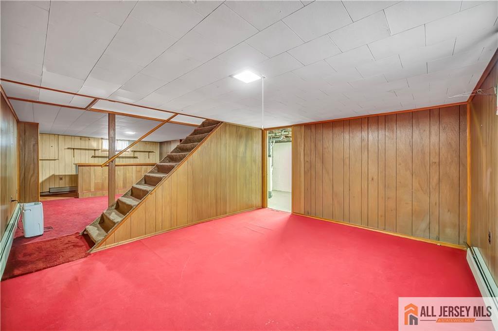 454 Hyatt Street, Avenel, New Jersey image 17