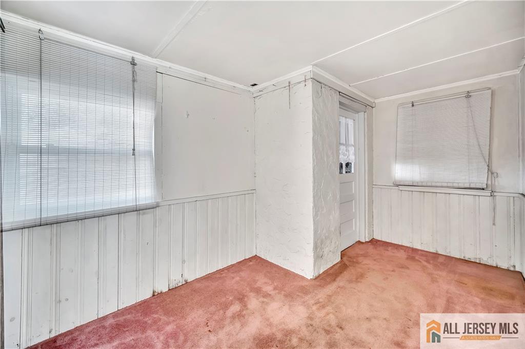 454 Hyatt Street, Avenel, New Jersey image 11