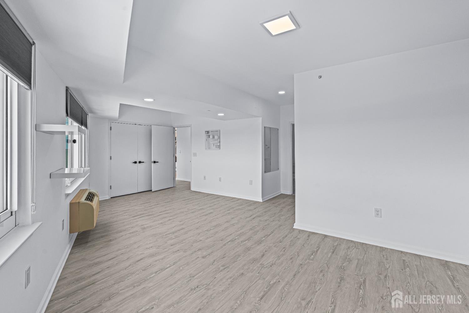110 Somerset Street #2114, New Brunswick, New Jersey image 9