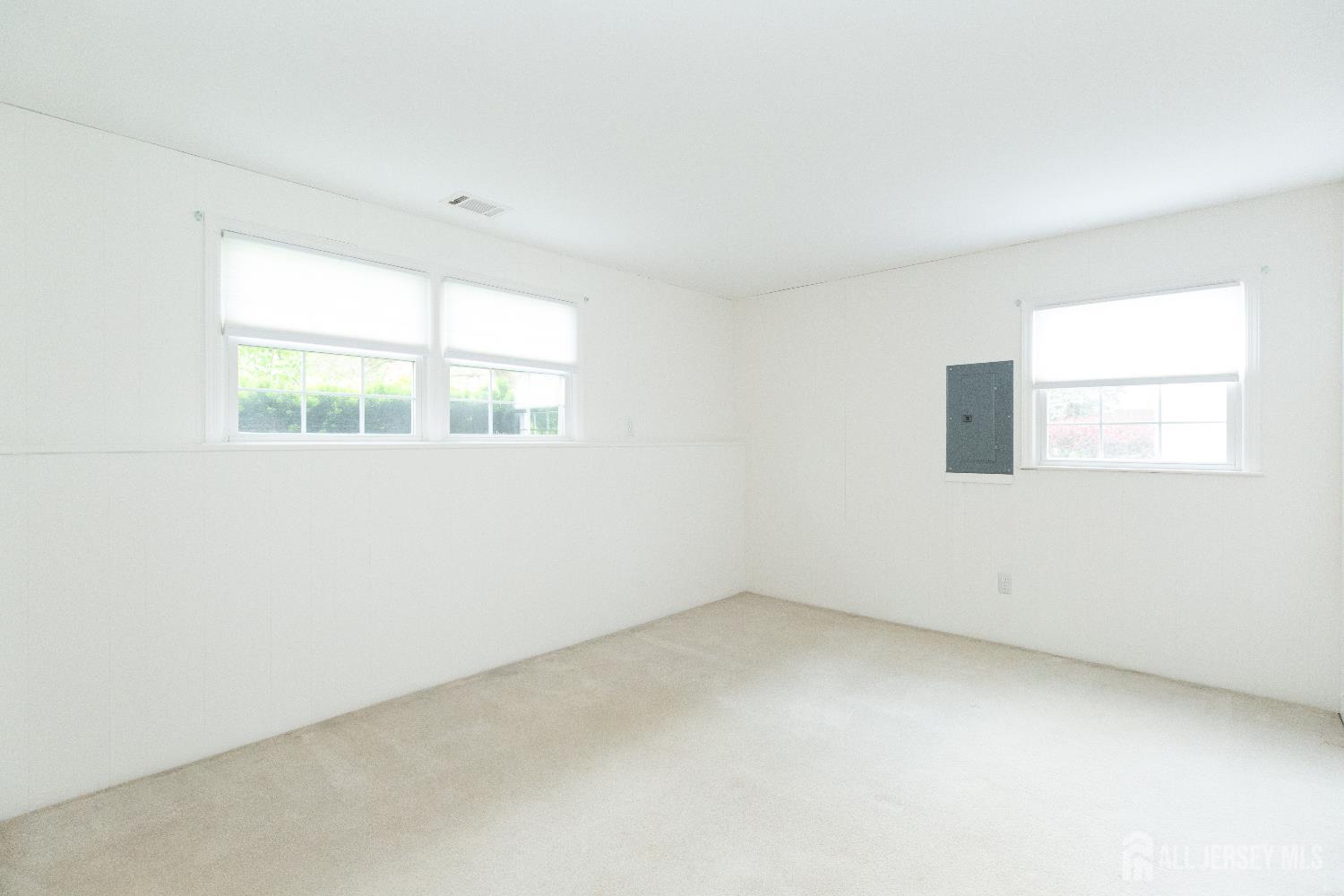28 Beechwood Avenue, Edison, New Jersey image 34