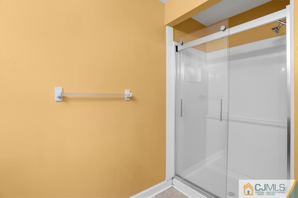 Plainsboro, New Jersey 08536, United States, 3 Bedrooms Bedrooms, ,3 BathroomsBathrooms,Residential,Active,55675