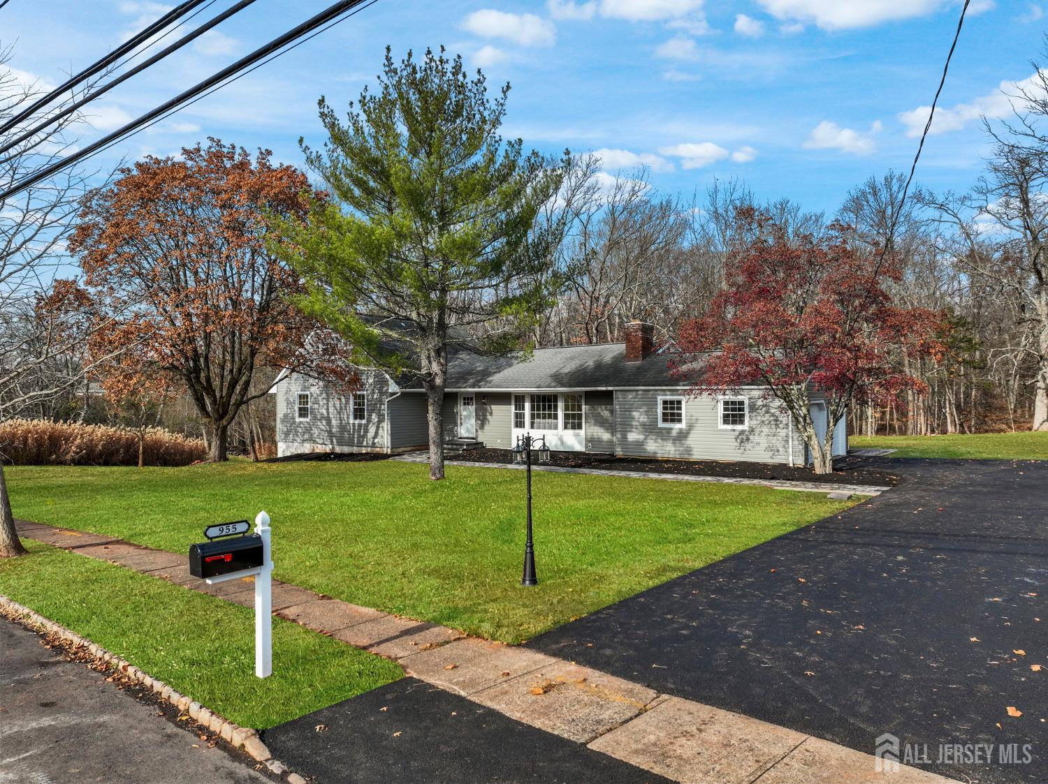 955 Ardsley Lane, Bridgewater, New Jersey image 1