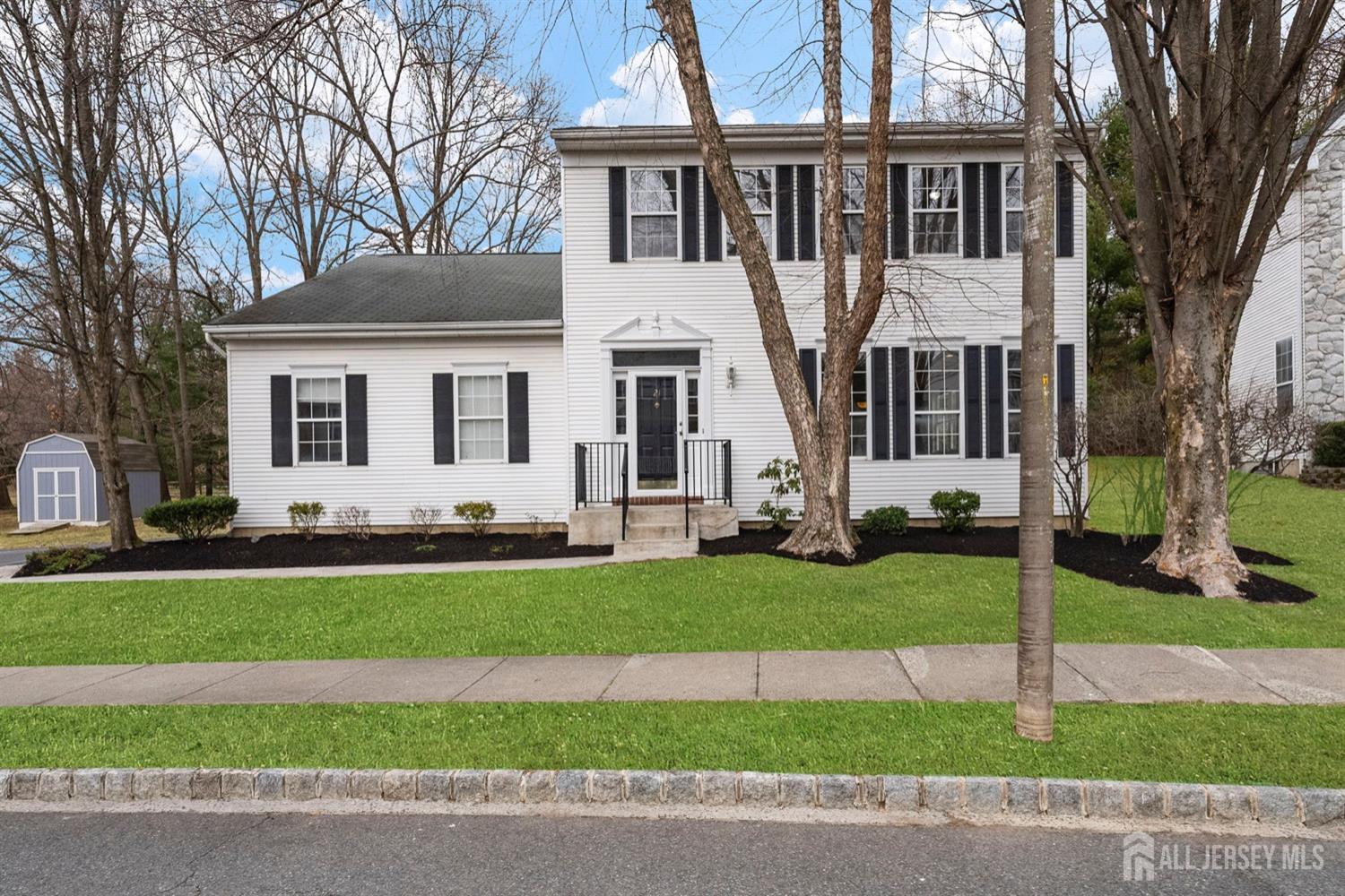 21 Edinburg Lane, East Brunswick, New Jersey image 2