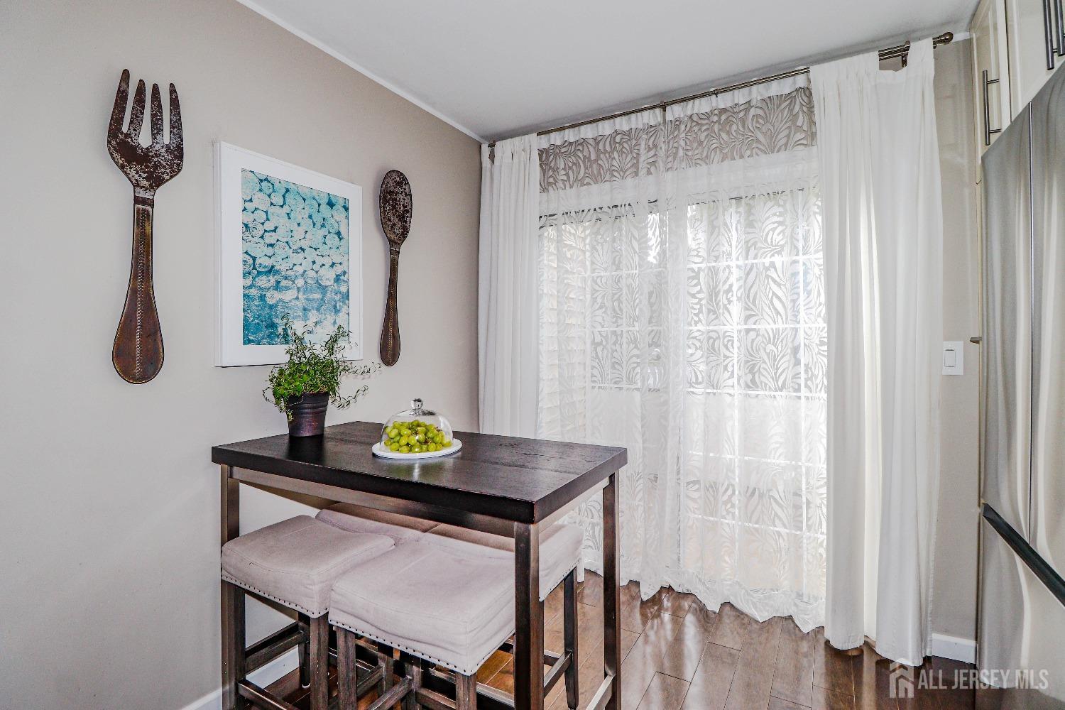 29 Ardsley Square, Parlin, New Jersey image 8