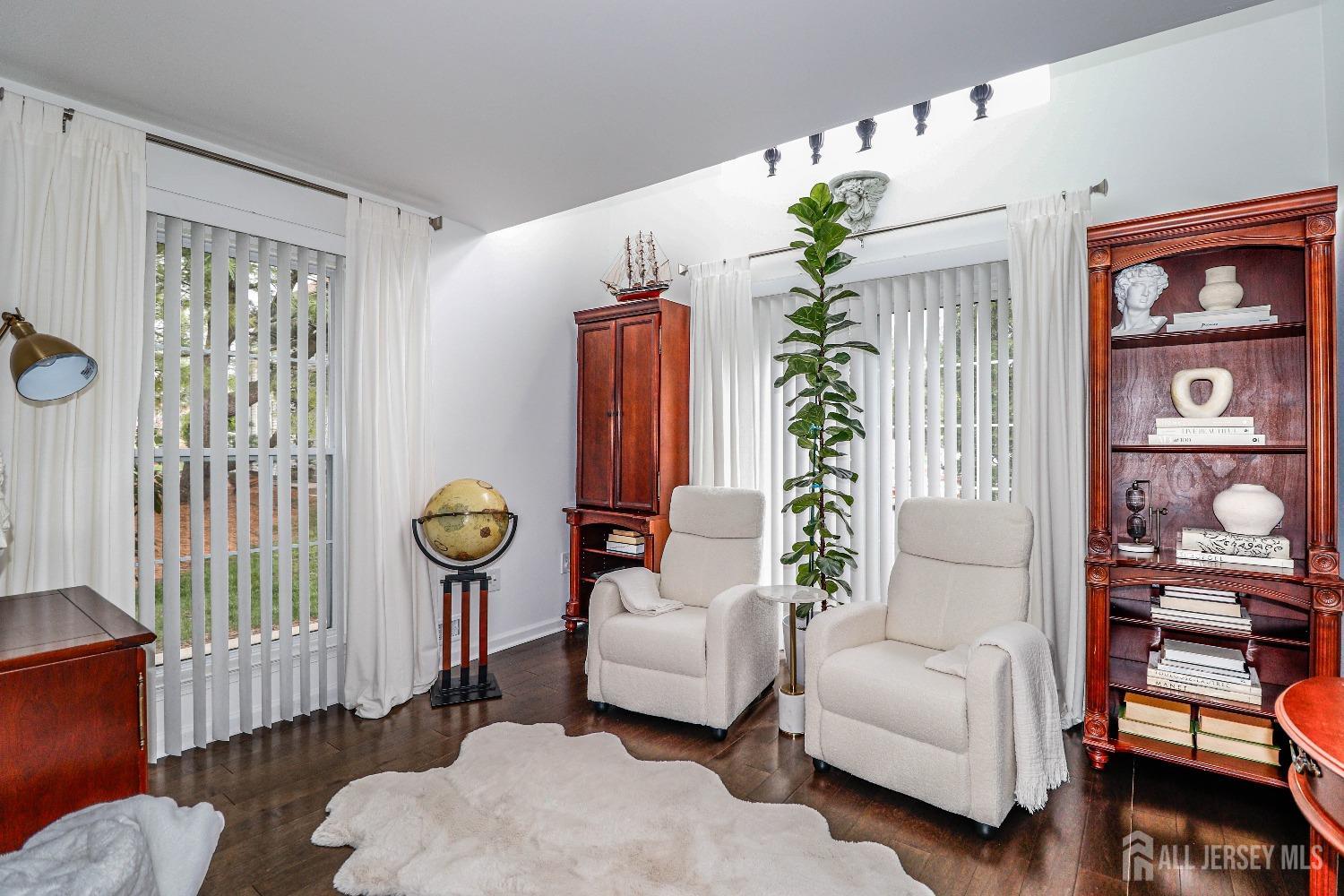 29 Ardsley Square, Parlin, New Jersey image 9