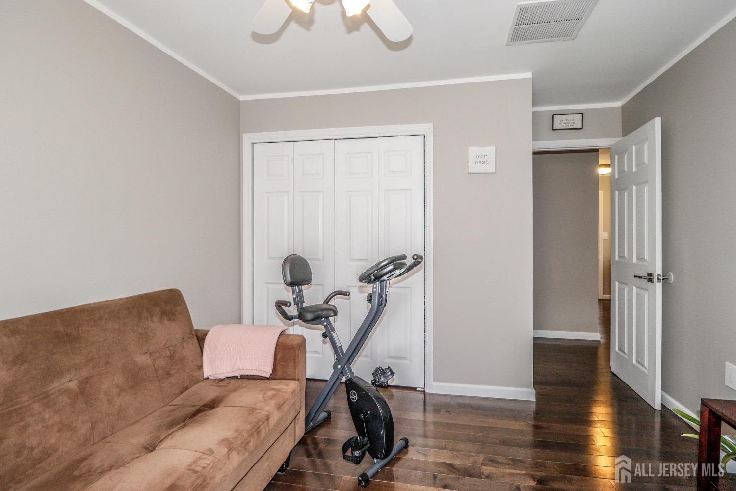 29 Ardsley Square, Parlin, New Jersey image 18