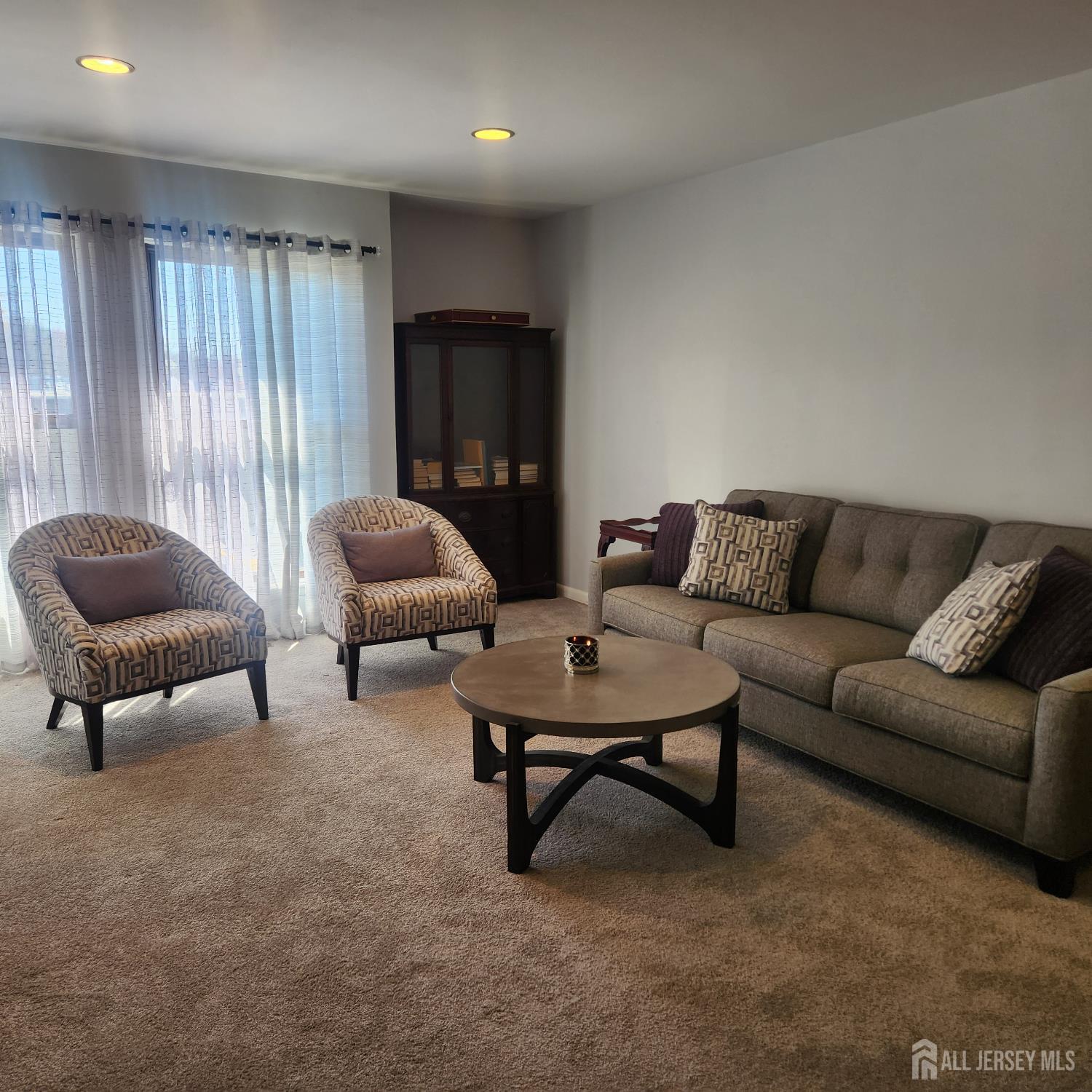 3 Twin River Drive K