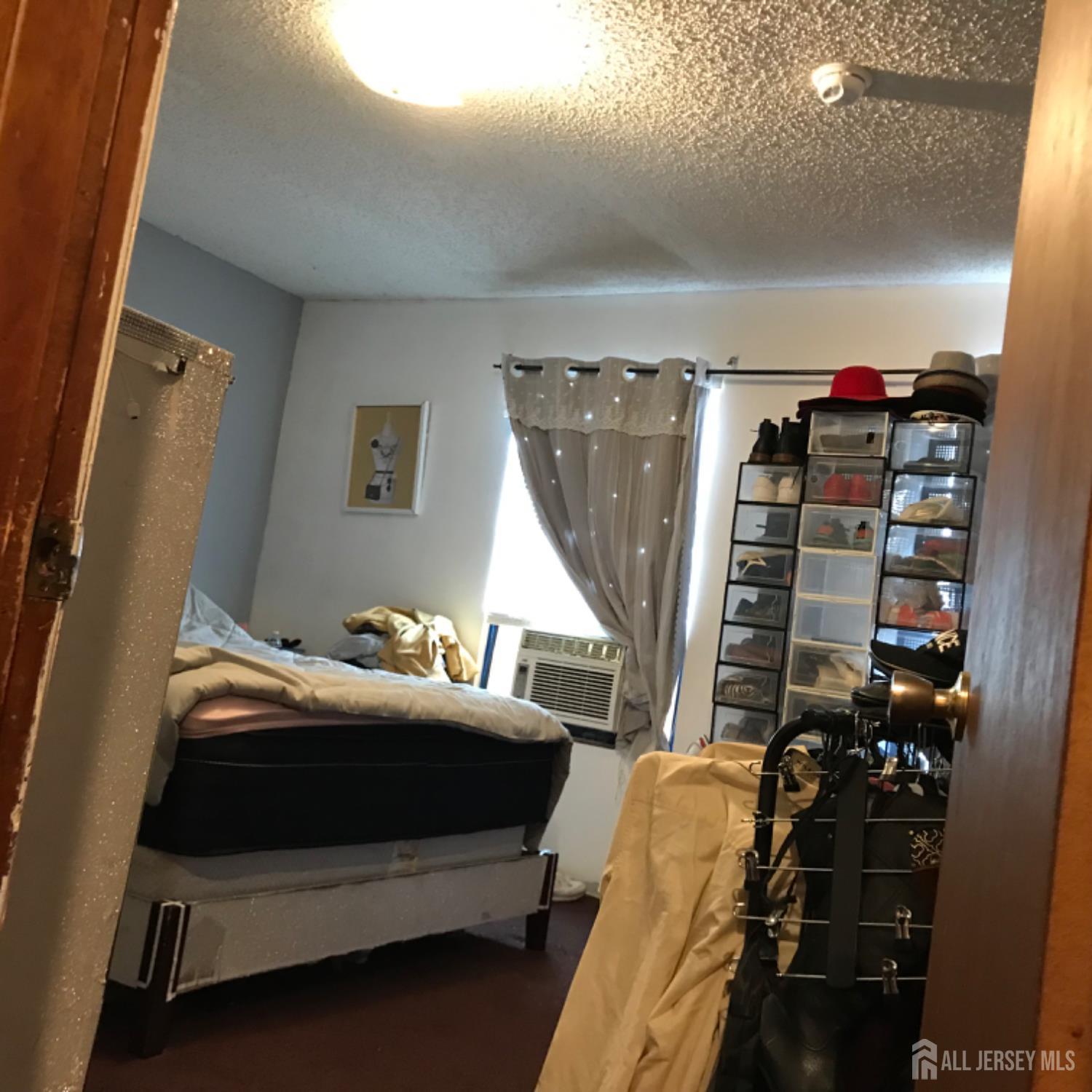 335 Alpine Street, Perth Amboy, New Jersey image 24