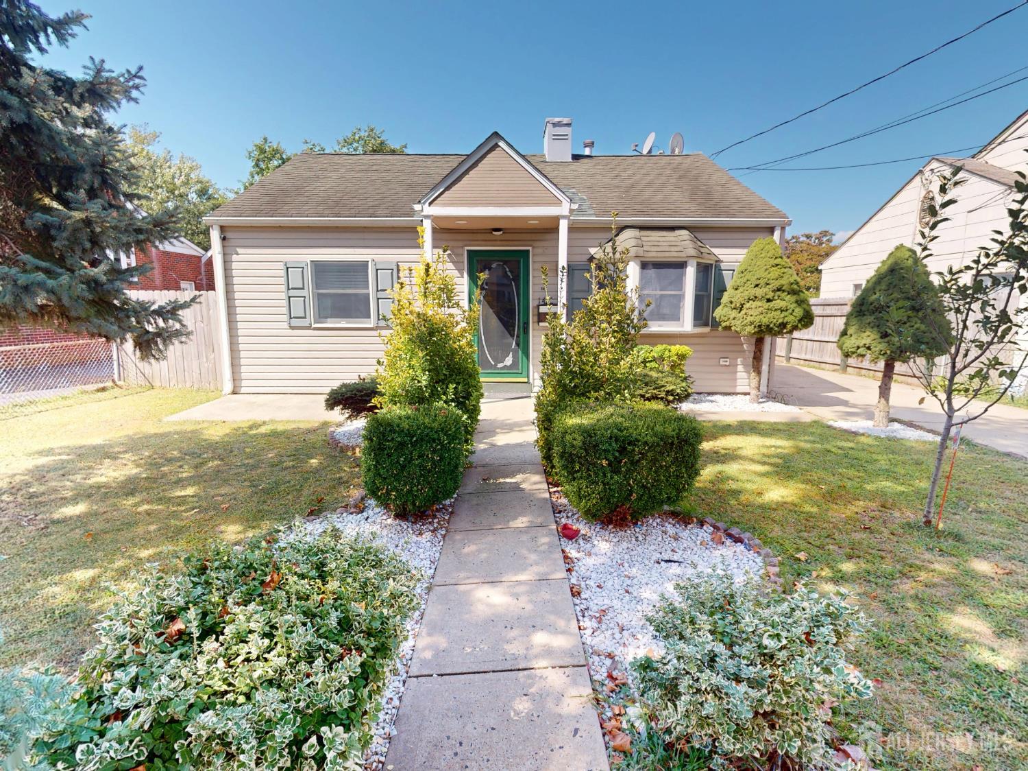 147 Miller Avenue