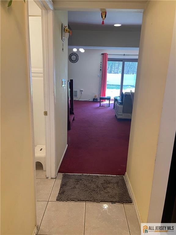 North Brunswick, New Jersey 08902, United States, 3 Bedrooms Bedrooms, ,3 BathroomsBathrooms,Residential,Active,173129