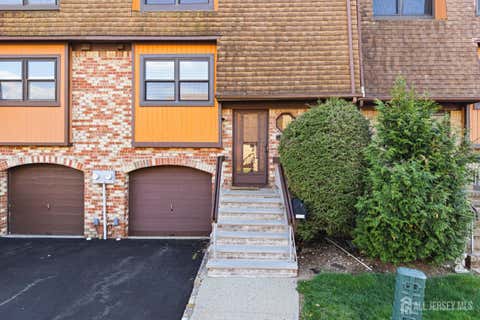 Townhouse For Sale - 1705 Merrywood Drive<br/> Edison, NJ 08817