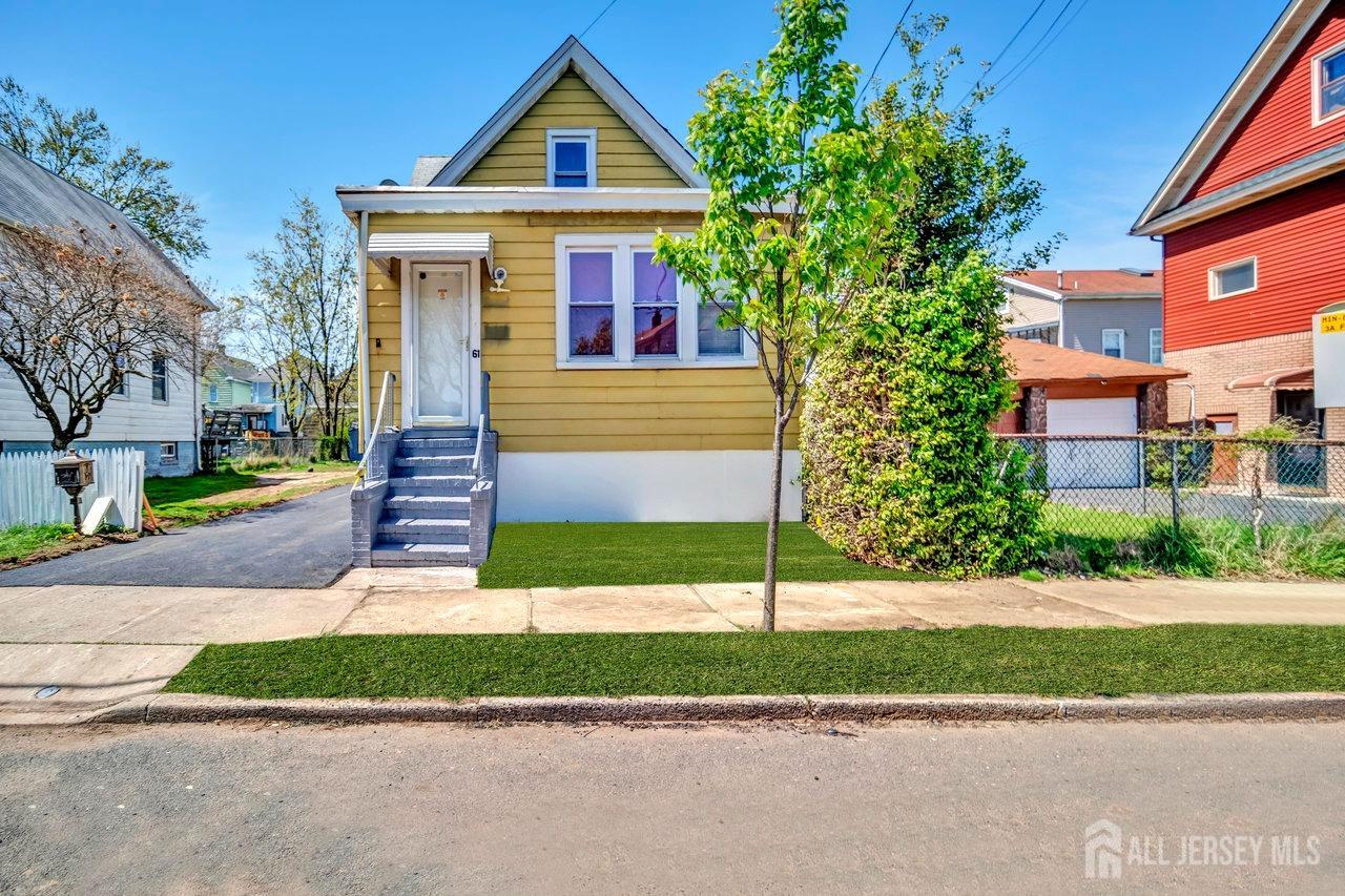 61 Thornall Street, Carteret, New Jersey image 2