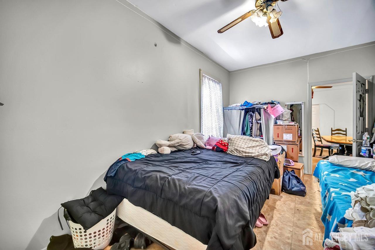 61 Thornall Street, Carteret, New Jersey image 15
