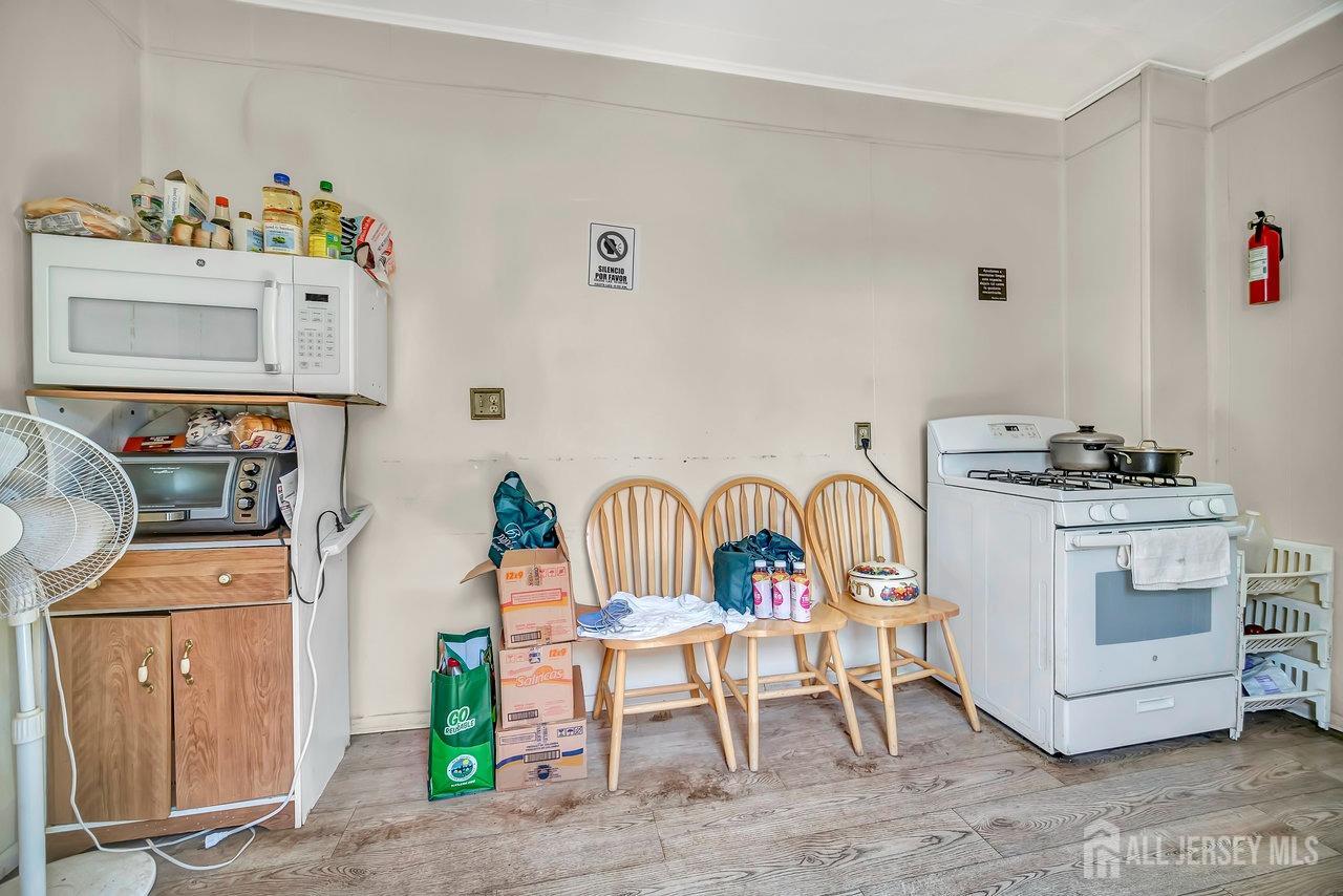 61 Thornall Street, Carteret, New Jersey image 11