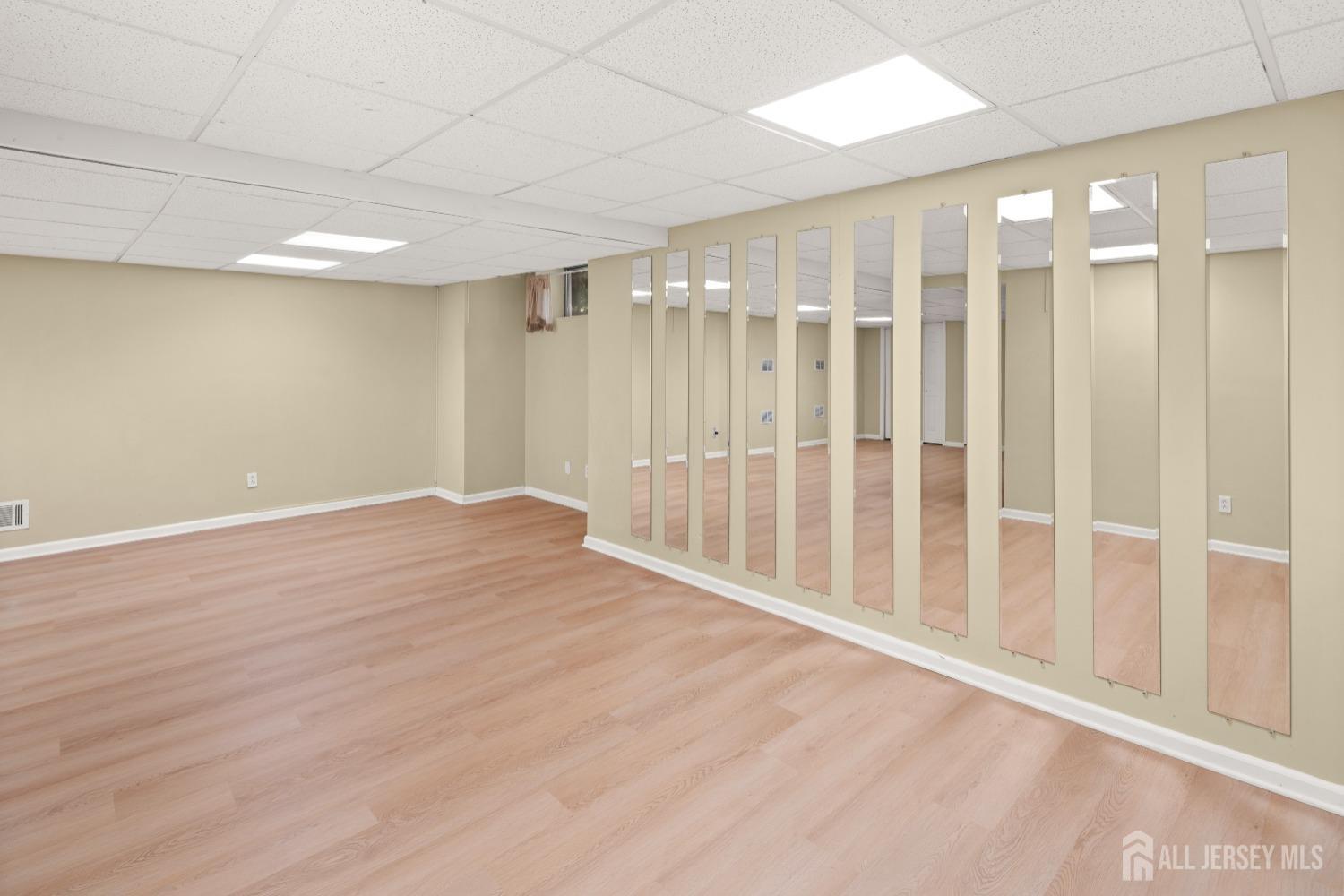 204 Concord Place, North Brunswick, New Jersey image 19