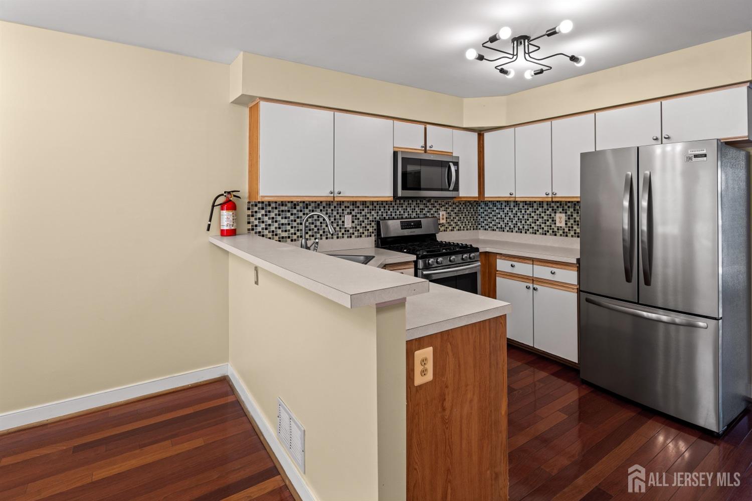 204 Concord Place, North Brunswick, New Jersey image 14