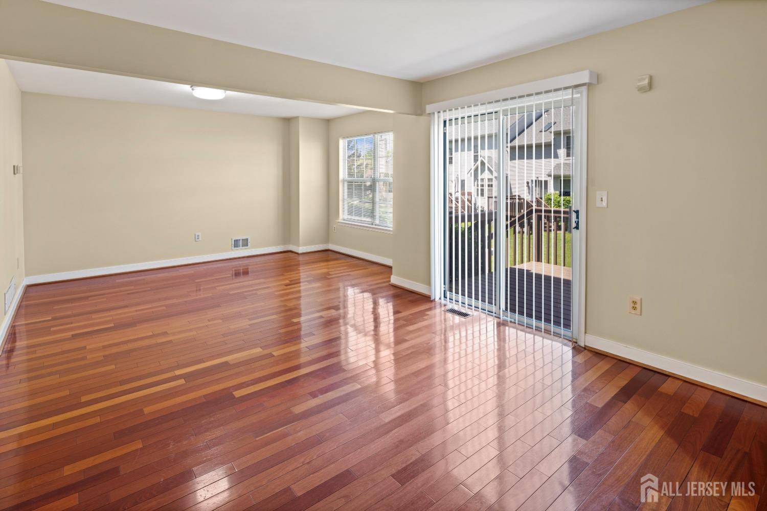 204 Concord Place, North Brunswick, New Jersey image 4