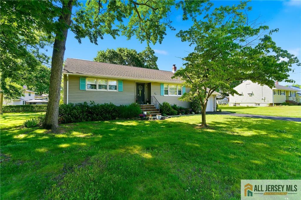 708 Sunbrite Lane