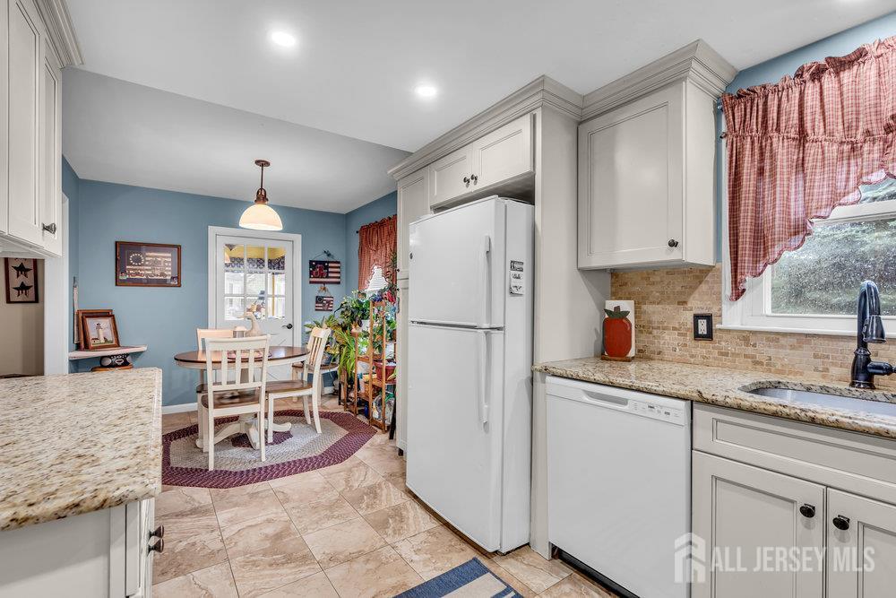 264 Middlebury Lane #A, Monroe Township, New Jersey image 7