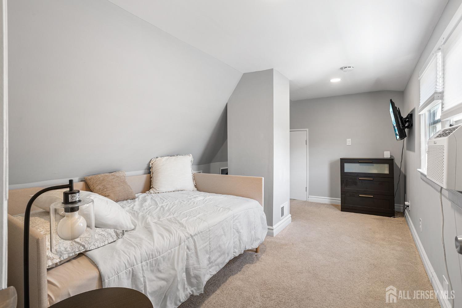 3 Keegan Place, Sayreville, New Jersey image 22