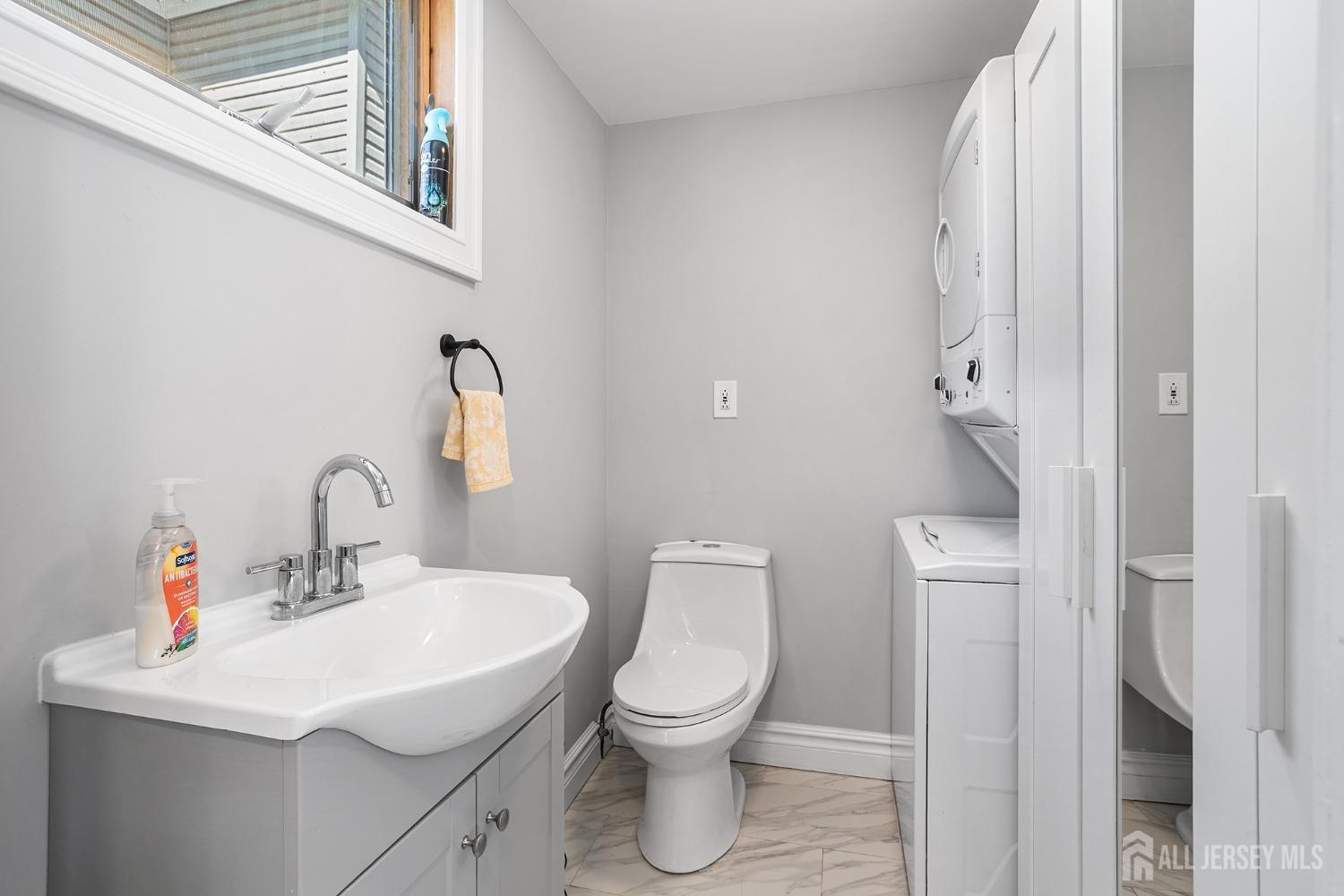 3 Keegan Place, Sayreville, New Jersey image 14
