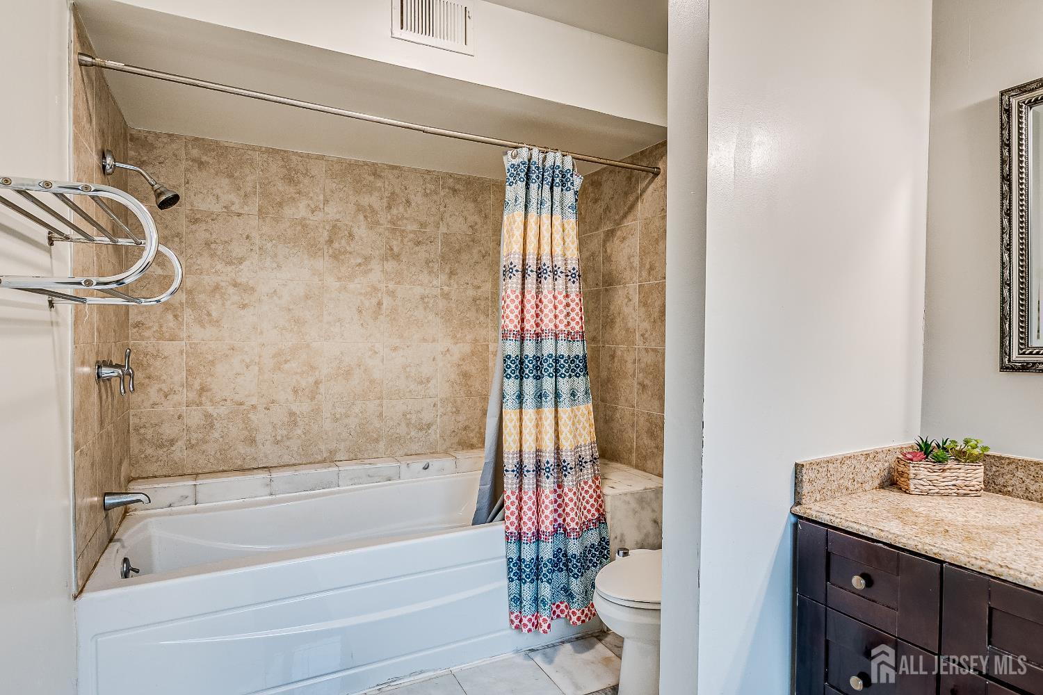 1 Sewell Avenue, Piscataway, New Jersey image 33