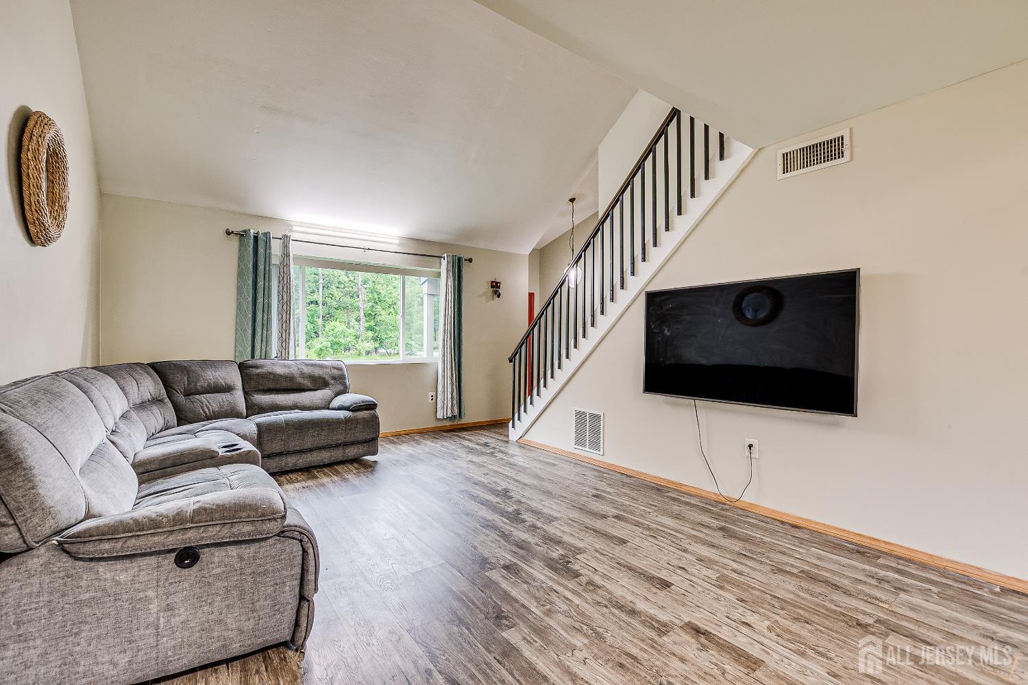 1 Sewell Avenue, Piscataway, New Jersey image 13