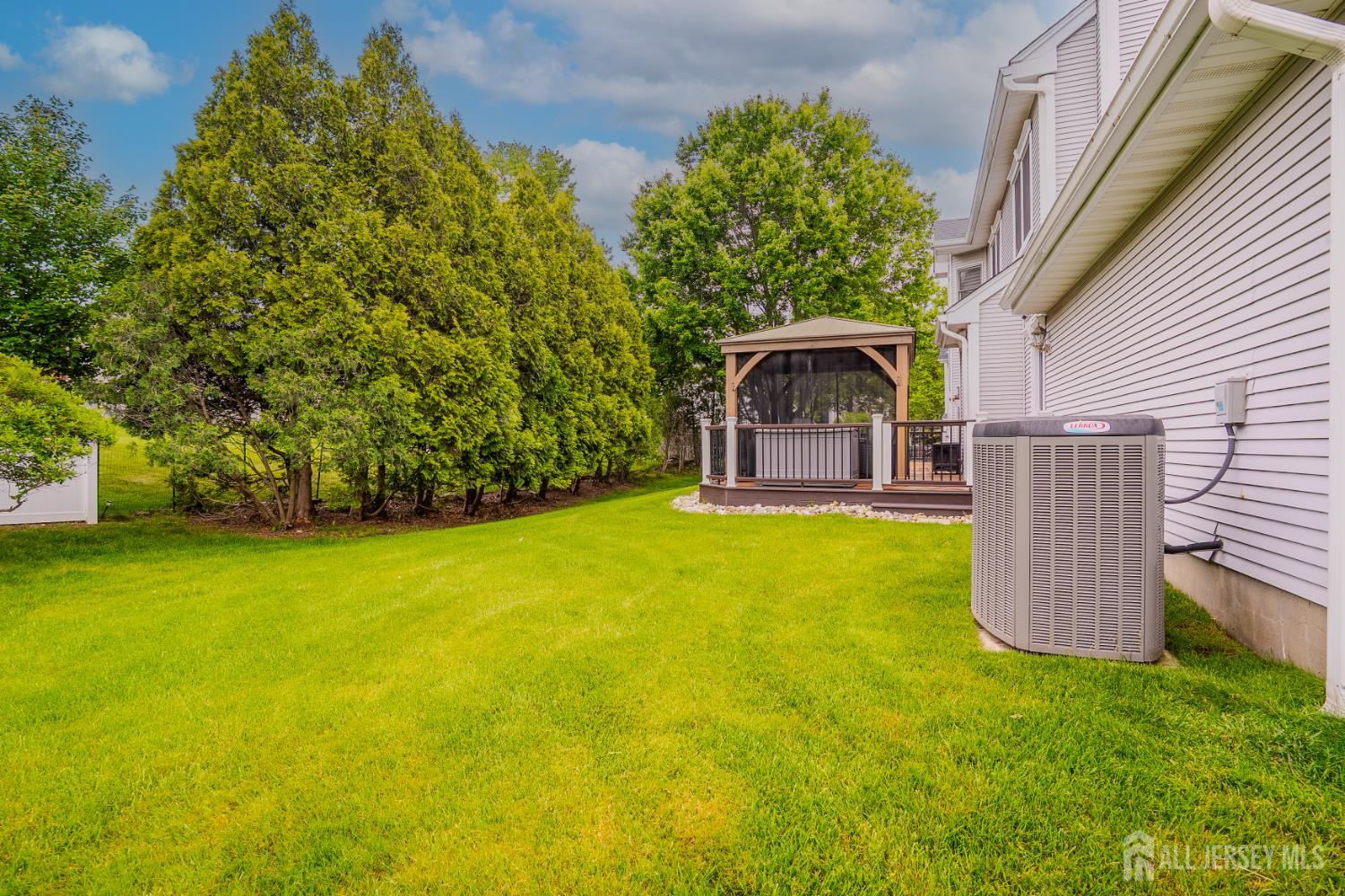 94 Providence Boulevard