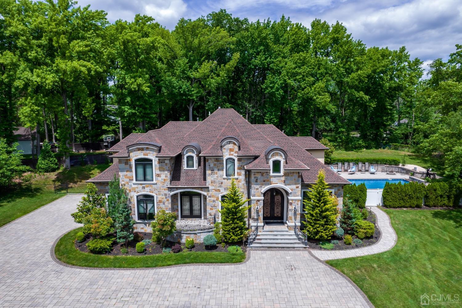 View Colonia, NJ 07067 house