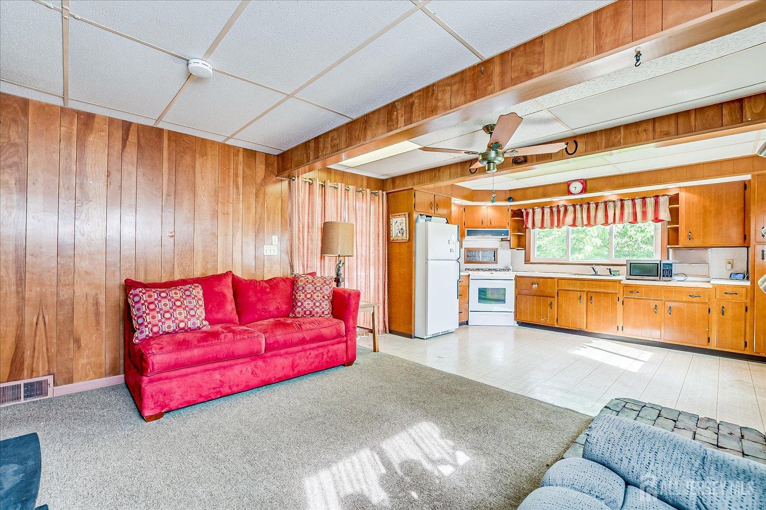 12 N Pennington Road, New Brunswick, New Jersey image 7