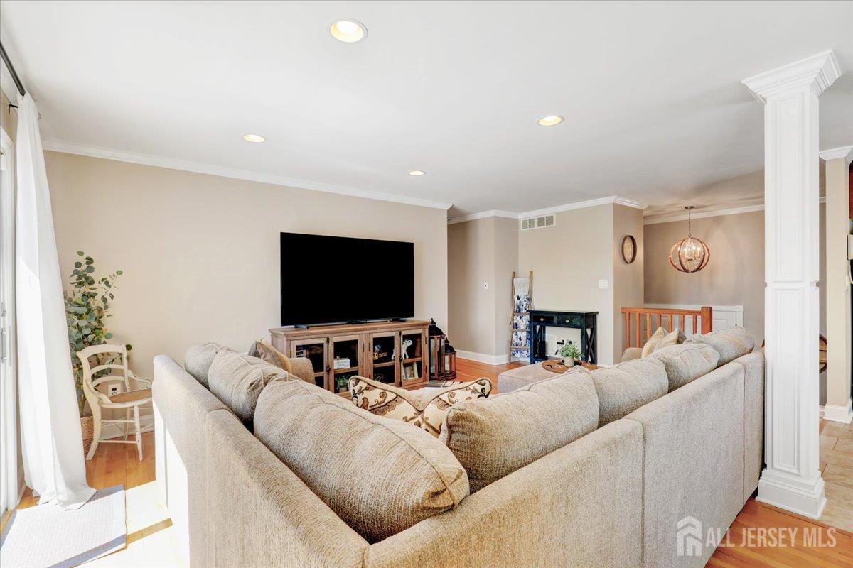16 Dutch Valley Road, Howell, New Jersey image 9