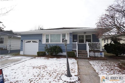 Homes For Sale - 348 W Emerson Avenue<br/> Union County, Rahway, NJ 08865