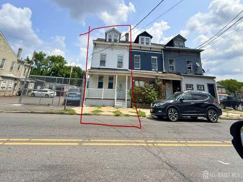 Homes For Sale - 150 S Olden Avenue<br/> Trenton, NJ 08609