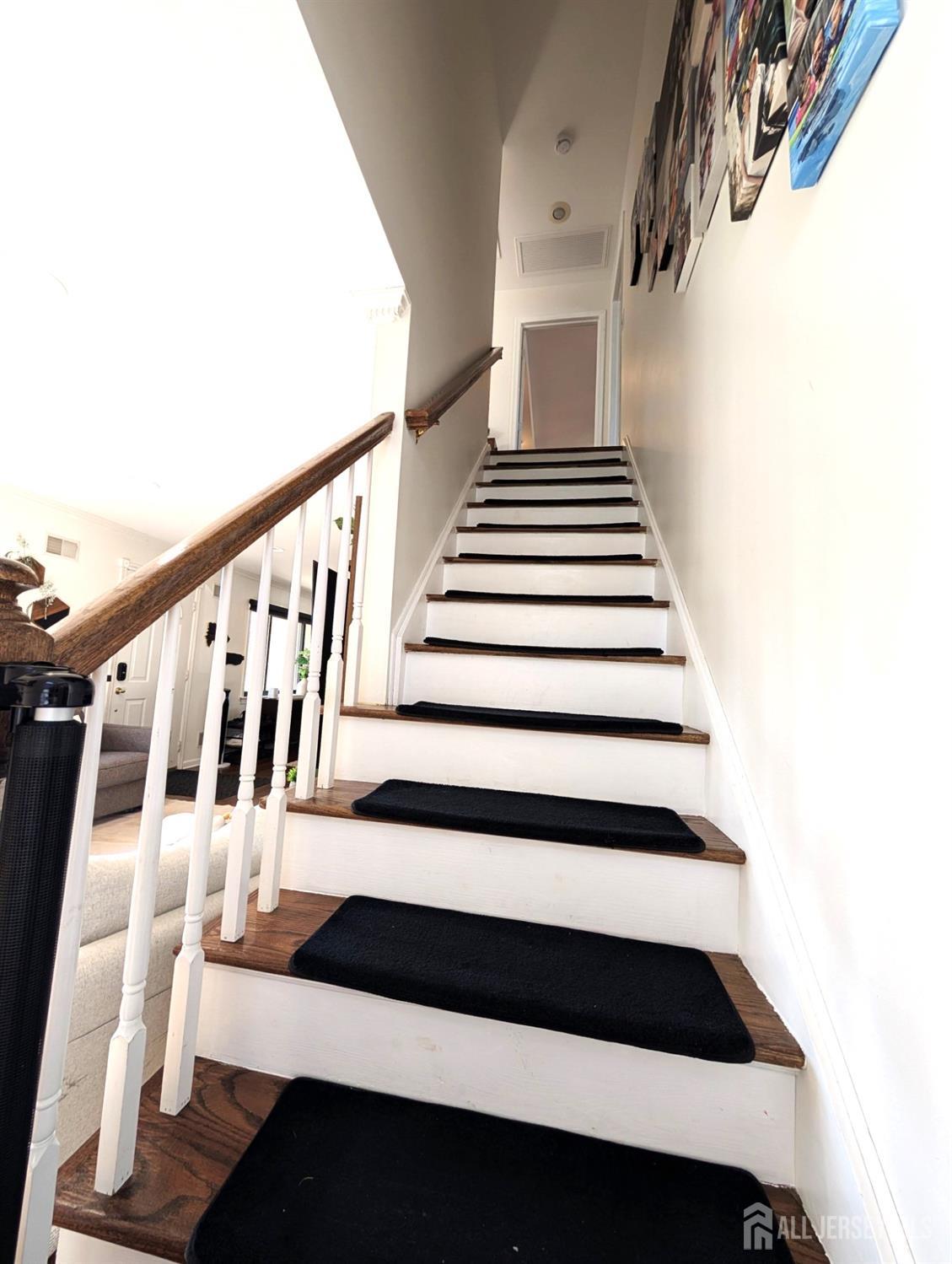 40 Green Acres Avenue, East Brunswick, New Jersey image 13
