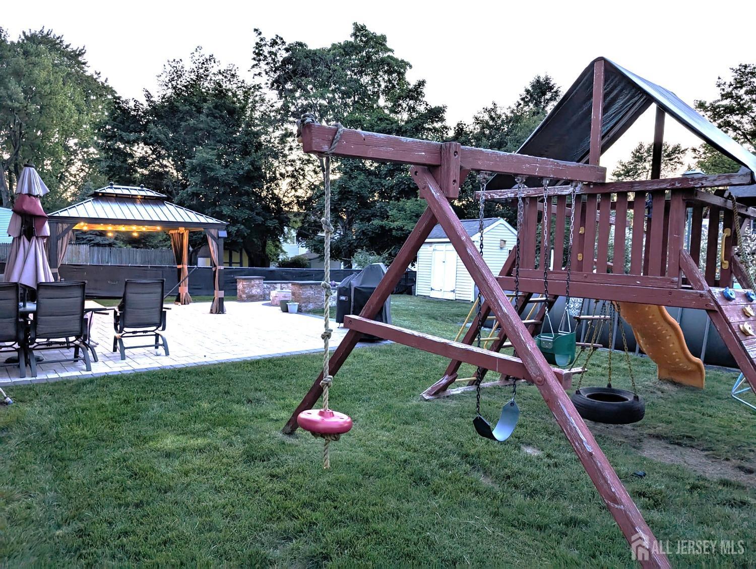 40 Green Acres Avenue, East Brunswick, New Jersey image 36
