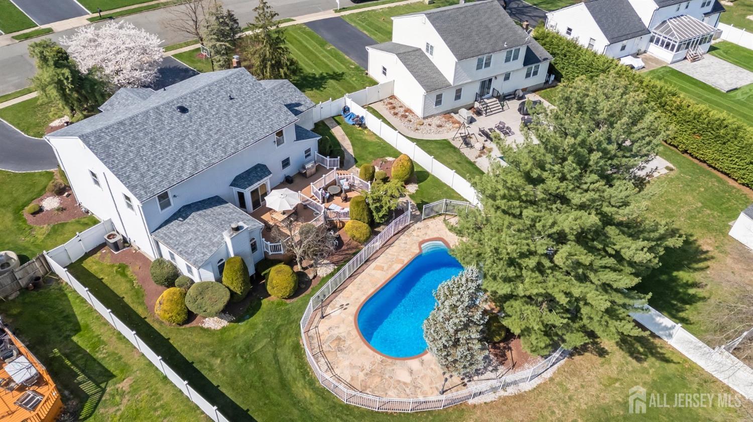 56 Ivanhoe Drive, Manalapan, New Jersey image 6