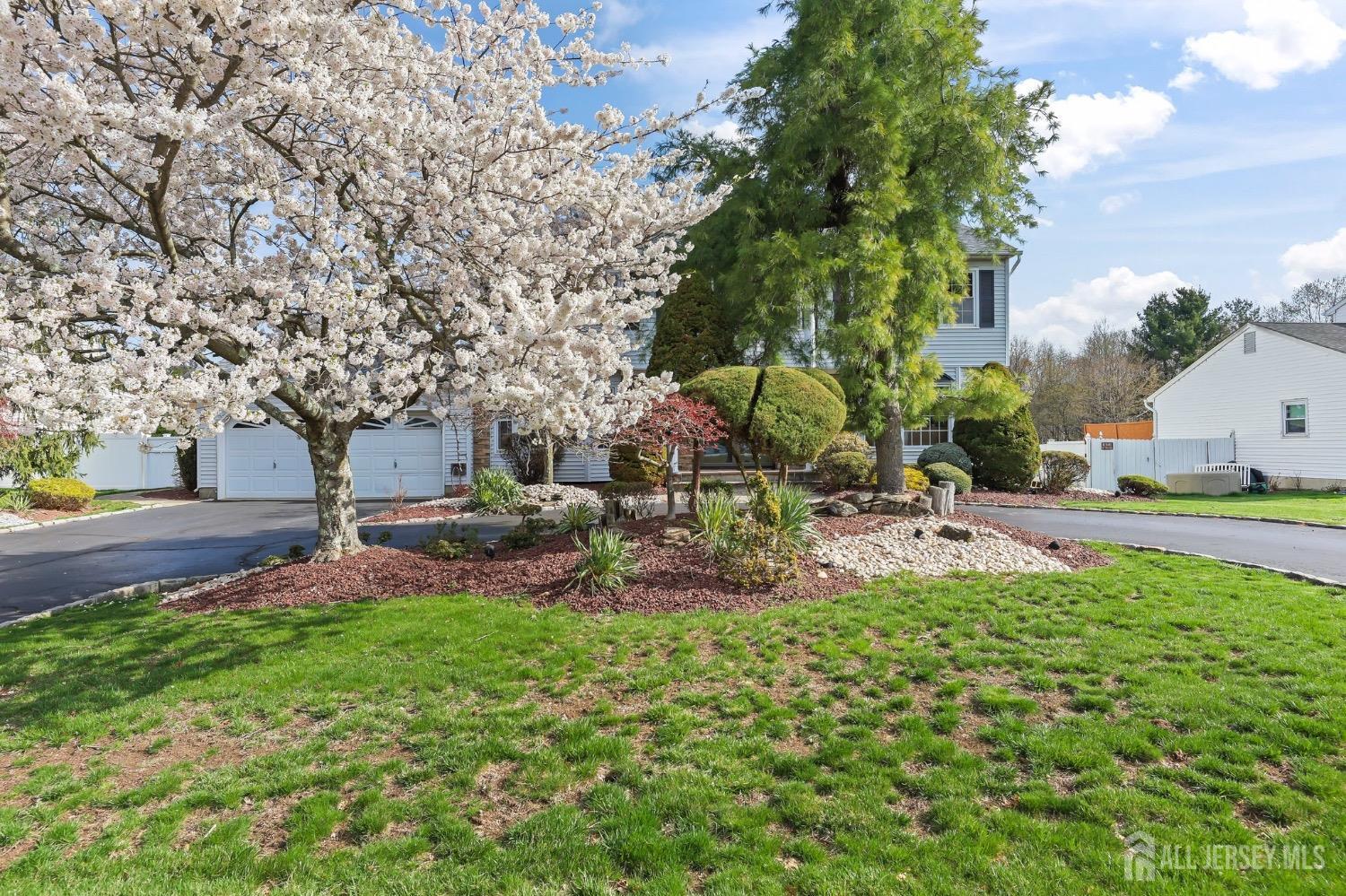 56 Ivanhoe Drive, Manalapan, New Jersey image 50